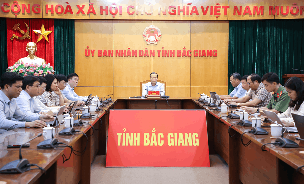 Prime Minister Pham Minh Chinh: Drastically implement "3 strengthen", "5 step up" in digital...|https://attp.bacgiang.gov.vn/web/chuyen-trang-english/detailed-news/-/asset_publisher/MVQI5B2YMPsk/content/prime-minister-pham-minh-chinh-drastically-implement-3-strengthen-5-step-up-in-digital-transformation