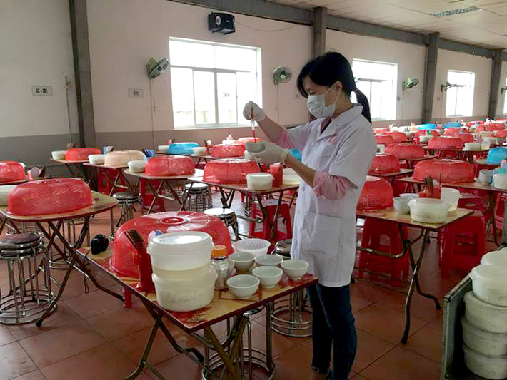 Hơn 2000 cơ sở được kiểm tra an toàn thực phẩm trước Tết Nguyên đán Kỷ Hợi
